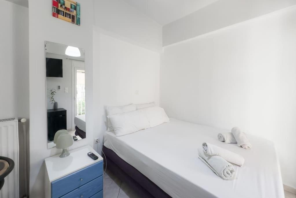 Apartamento Pagrati Cozy Retreat Atenas Exterior foto