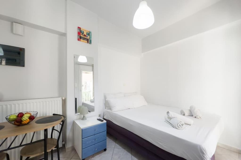 Apartamento Pagrati Cozy Retreat Atenas Exterior foto